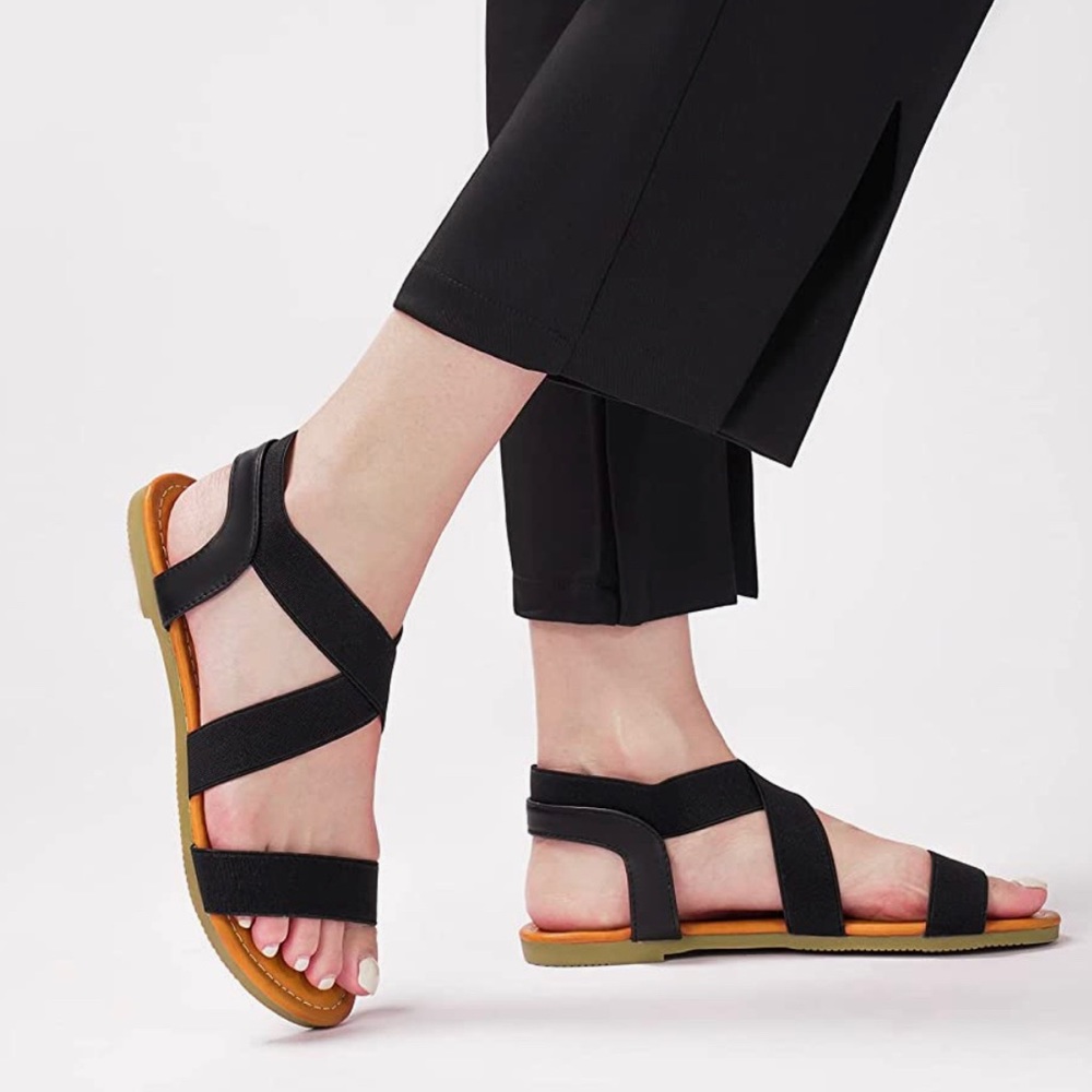 NWT Women’s Rekayla Flat Black Sandals Size 8 - Picture 2 of 7